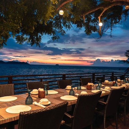Altamare Dive And Leisure Resort Anilao Mabini  Exterior photo